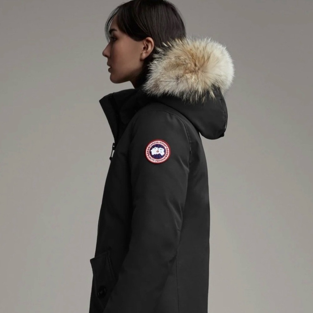 XS BRAND NEW Canada Goose Rosemont Black Parka with Real Fur